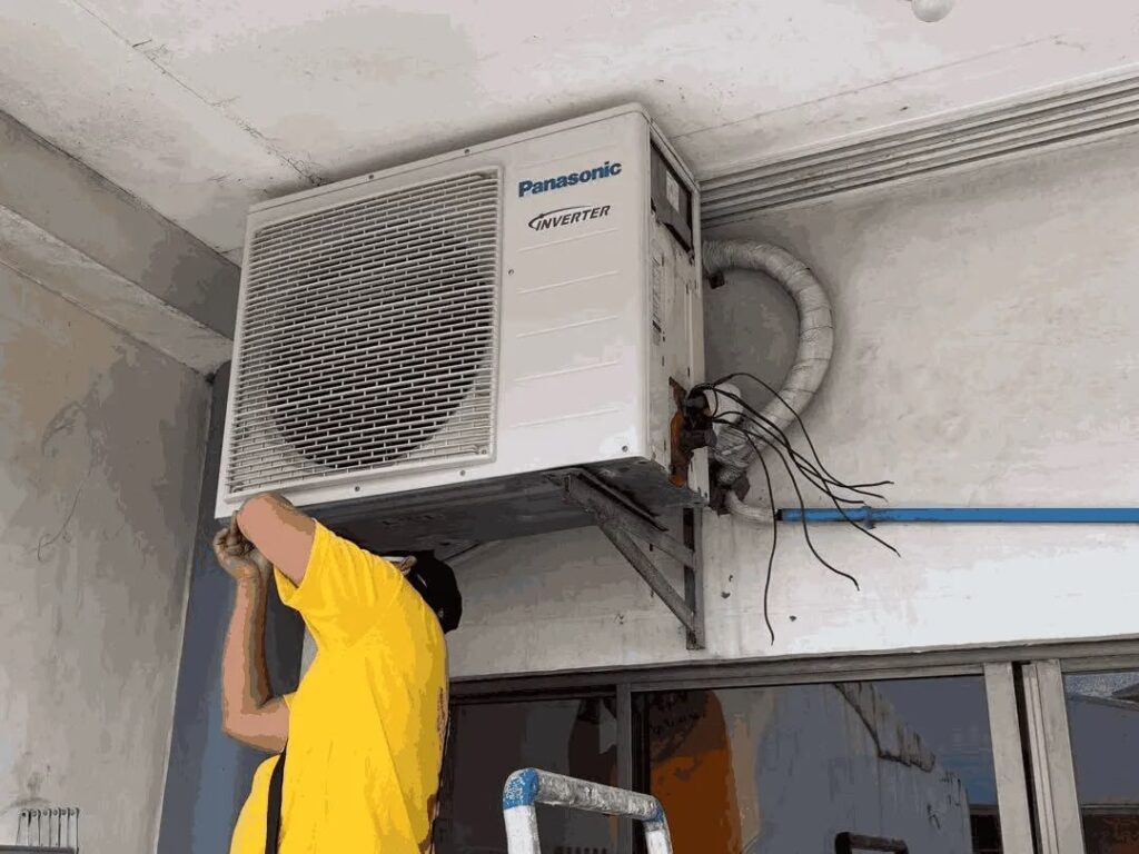 Hướng dẫn cách khắc phục điều hòa bị chảy nước từng bước tại nhà