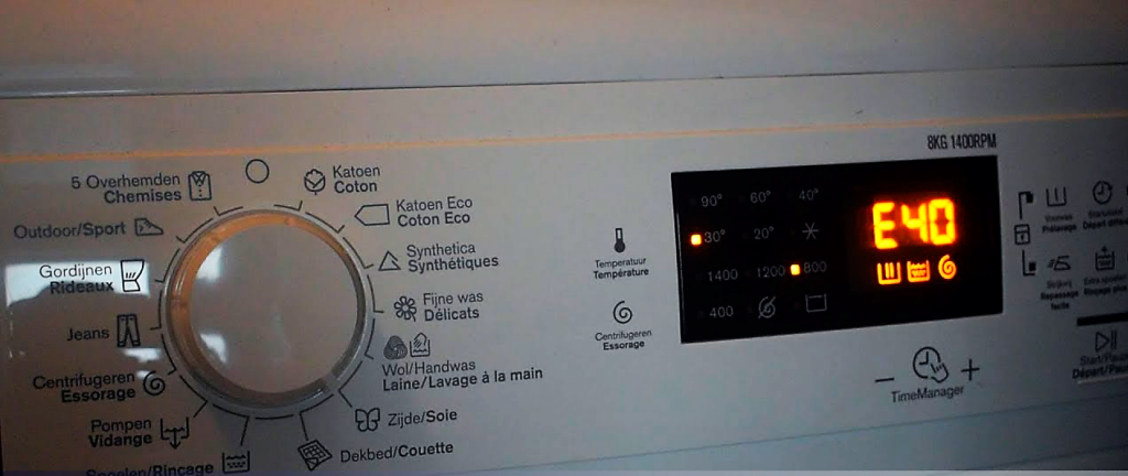 Dấu hiệu nhận biết máy giặt Electrolux báo lỗi E40
